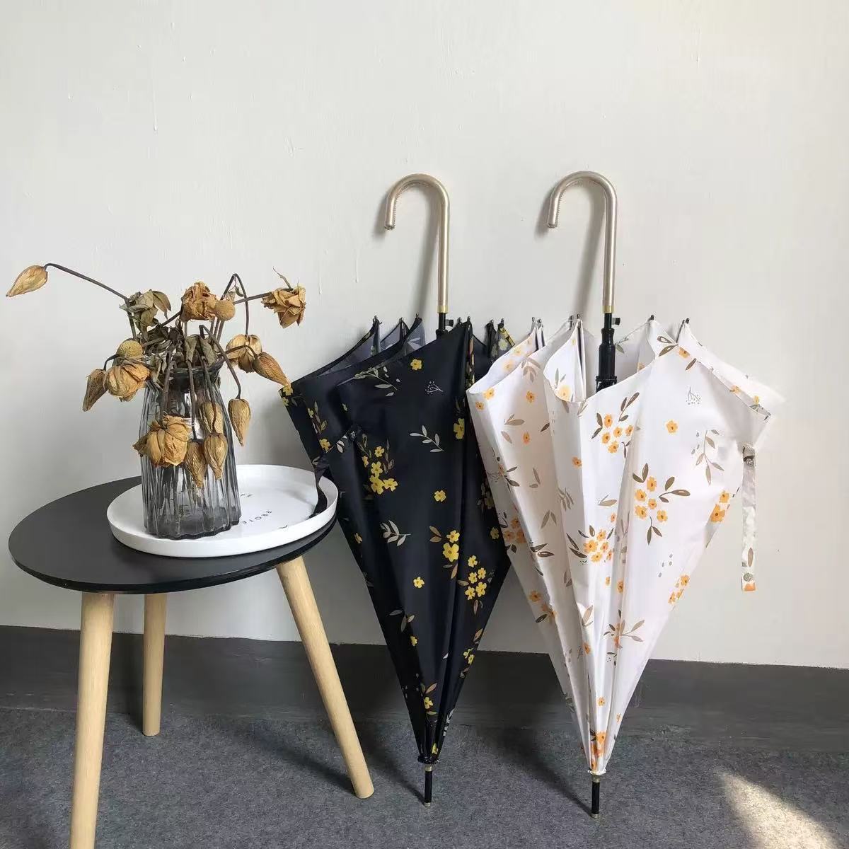 Damen Faltbarer Regenschirm mit geschmackvollem Design Brehn