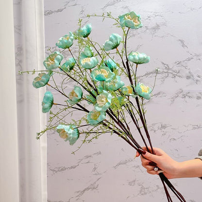 Realistischer künstlicher Blumenstrauß
