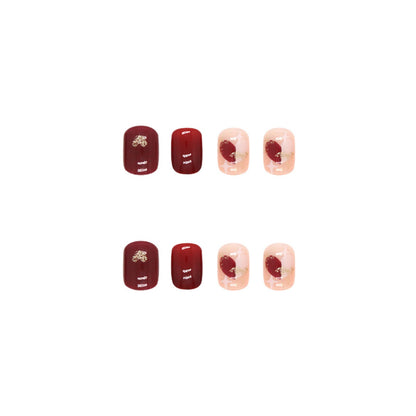 Stylische dekorative Press-On Nagelkunst