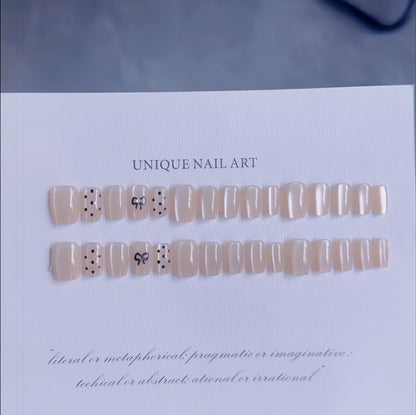 Handgemachtes Nail Set Brehn