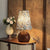 Moderne Blumenmuster-Tischlampe