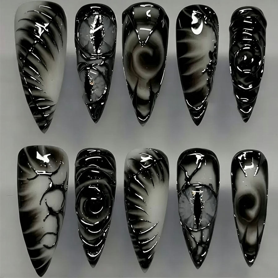 Künstlerisches Stiletto Press-On Nagelset Brehn
