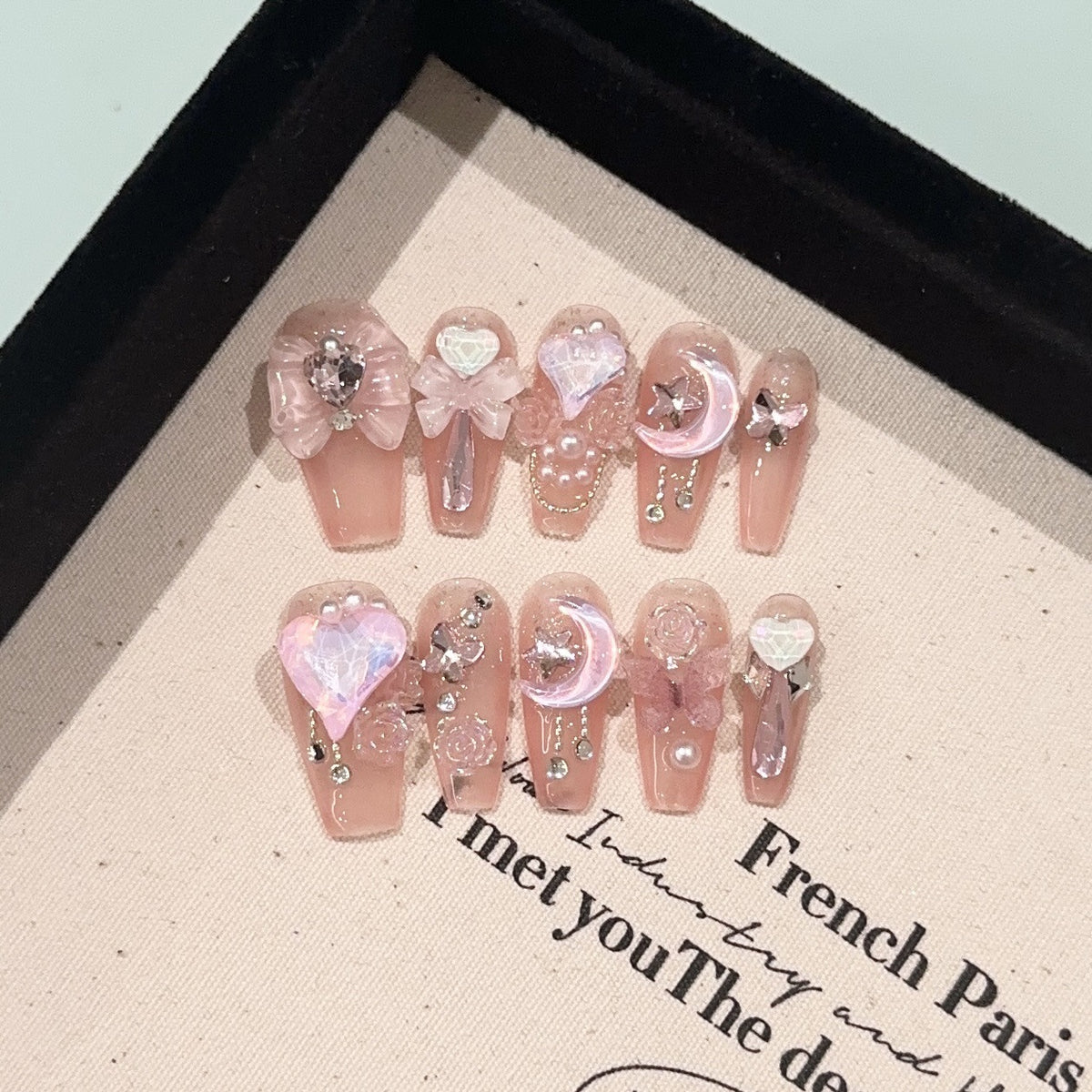 Künstlerisches Nageldesign-Set