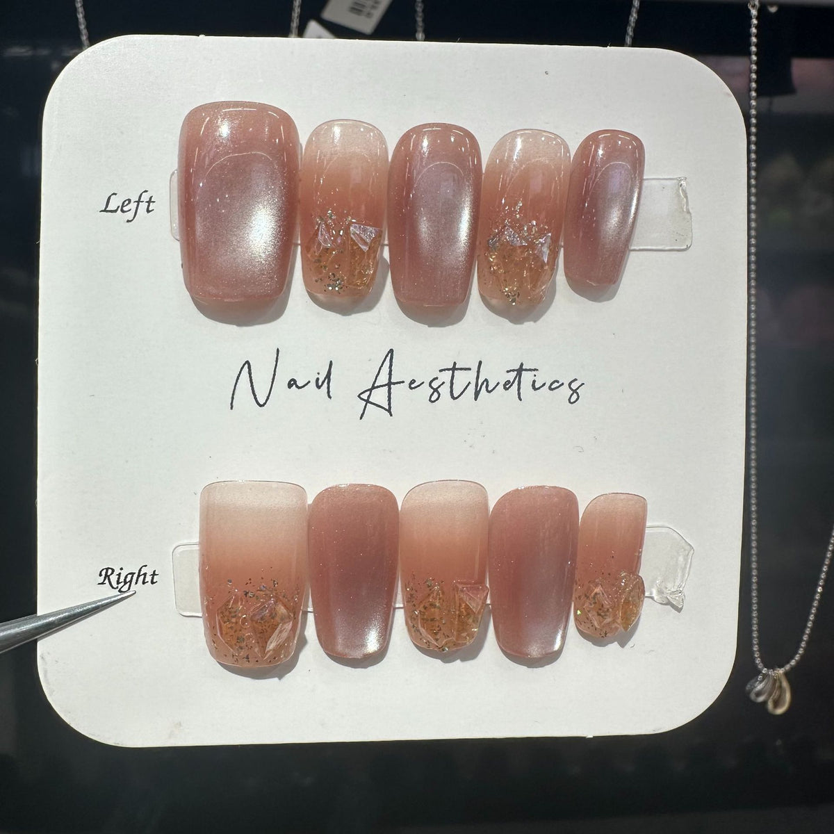 Ästhetisches Press-On Nagelset Brehn