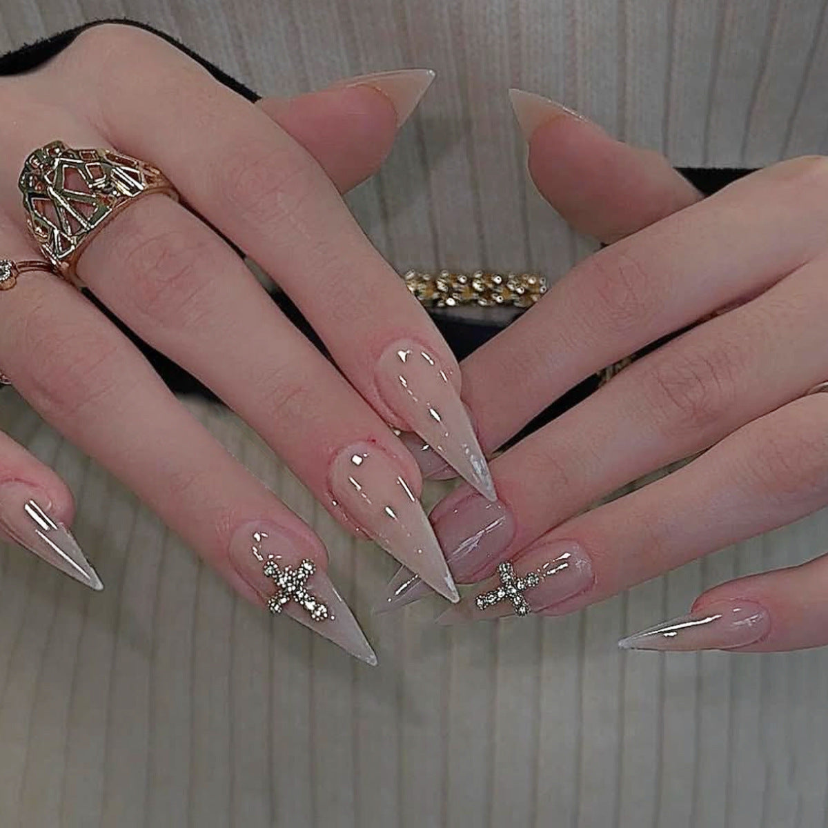 Elegante Stiletto-Nagelkunstverlängerungen Brehn