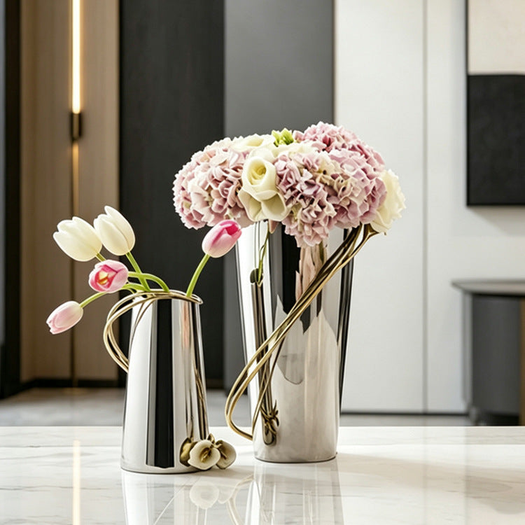 Elegante moderne dekorative Vase