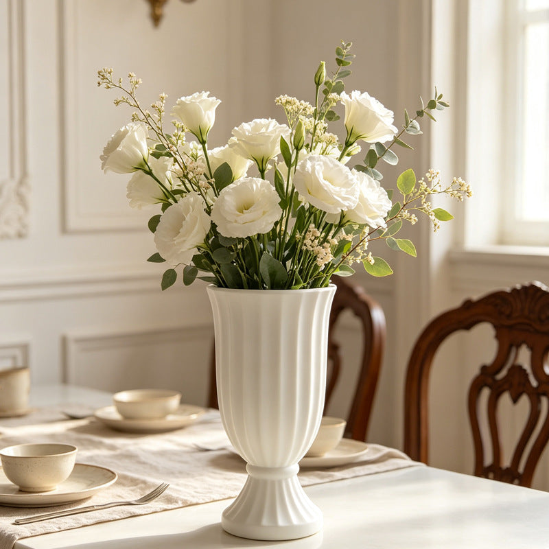 Majestätische gerippte dekorative Vase Brehn