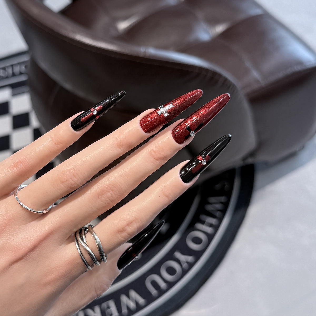 Glamouröser Stiletto Press-On Nagelset Brehn