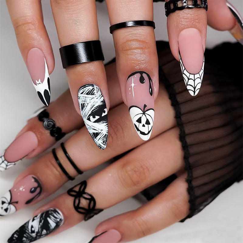 Kreatives Kunstnagelset mit Halloween-Thema Brehn