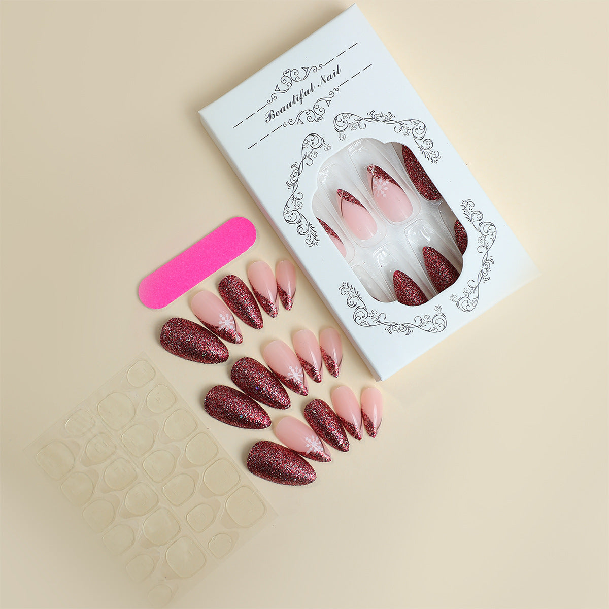 Kunstnagel-Set mit Glamourösen Glitzerakzenten Brehn