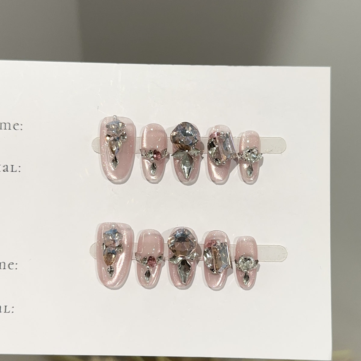 Glitzerndes Press-On-Nagel-Set