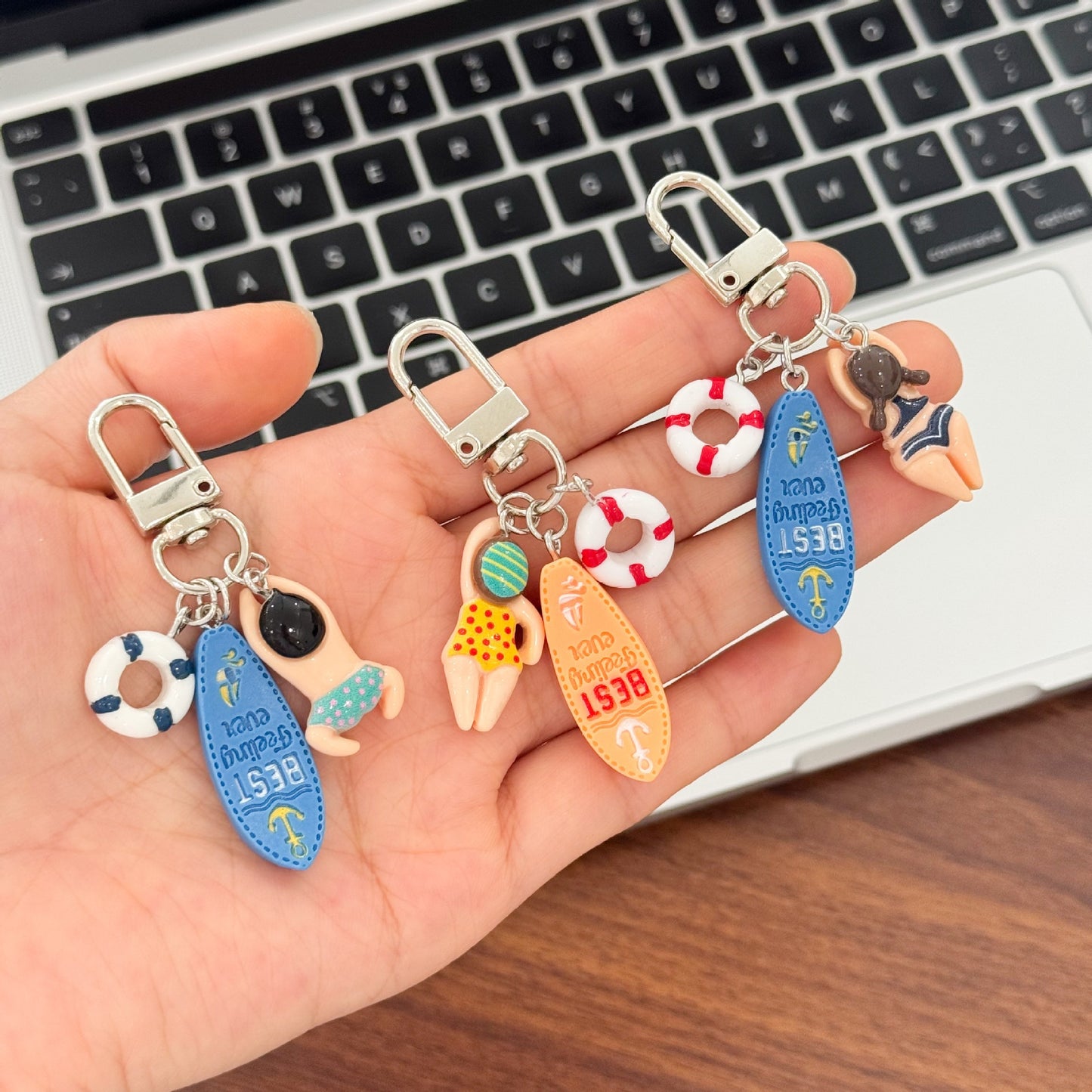 Schlüsselanhänger mit Kreativem Schwimmmotiv Brehn