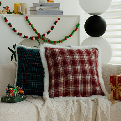 Quadratischer Sofa‑Zierkissenbezug im klassischen Tartan‑Design mit Teddybordüre Brehn