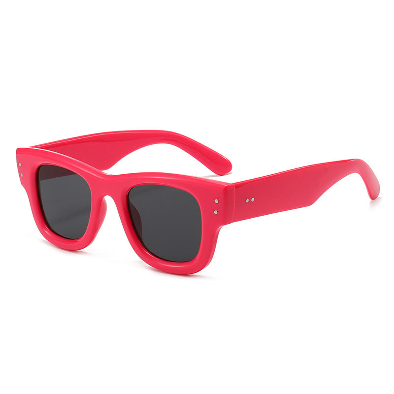 Retro-inspirierte auffällige Rahmen-Sonnenbrille Brehn