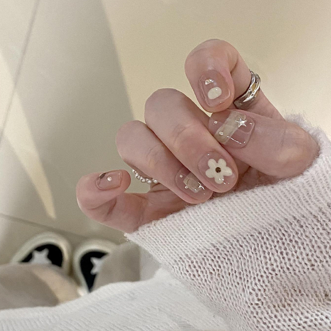 Kunstnägel mit Eleganten Floralen Motiven Brehn
