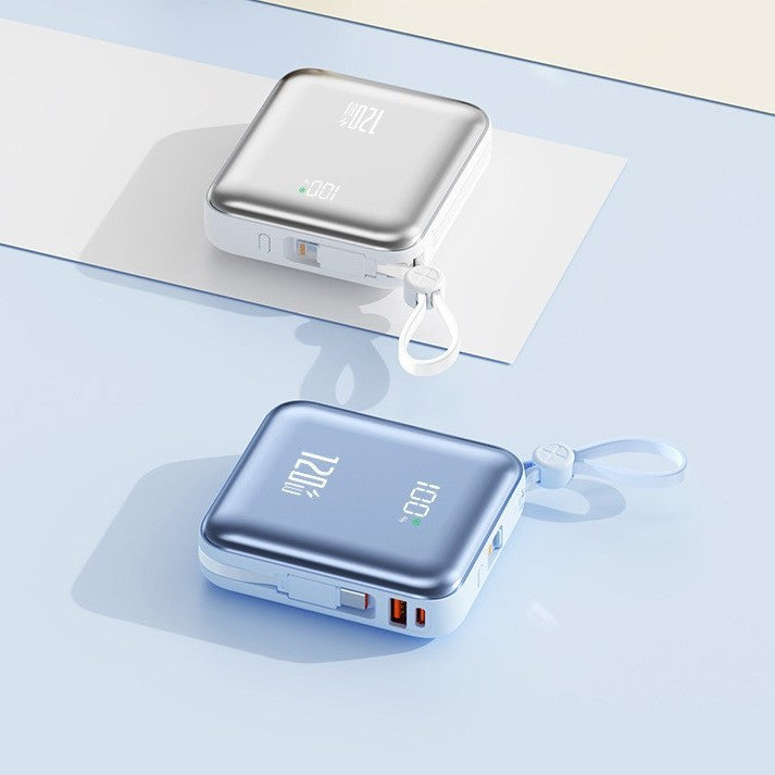 Kompakte Powerbank mit Hochmoderner Schnellladefunktion und Digitaler Anzeige Brehn