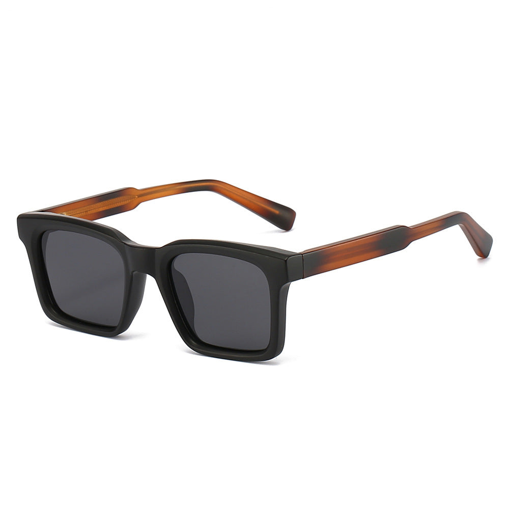 Damen modische Sonnenbrille mit exklusivem Rahmen und UV-Schutz Brehn