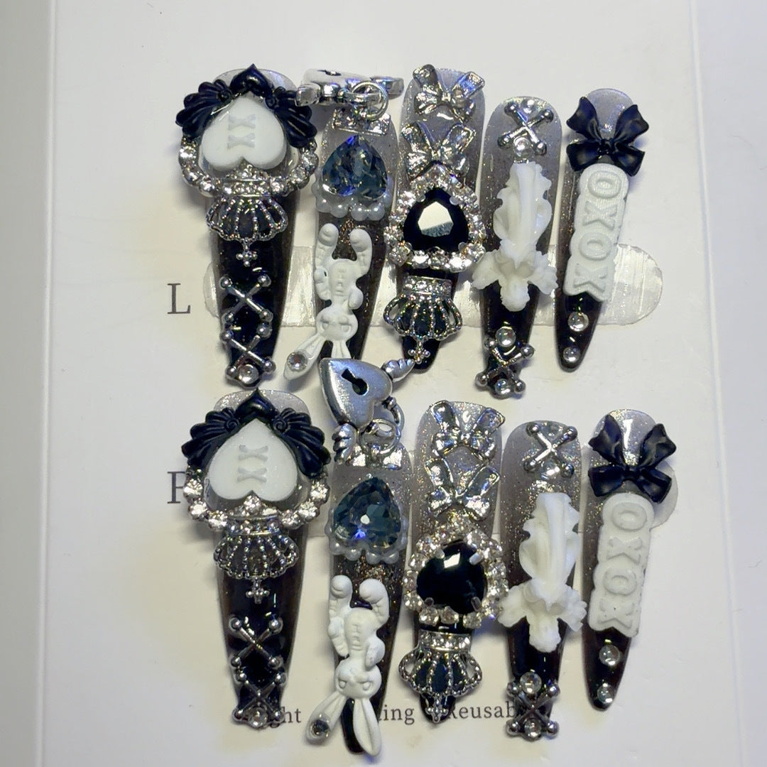 Dekorative 3D Nagelkunst Clips