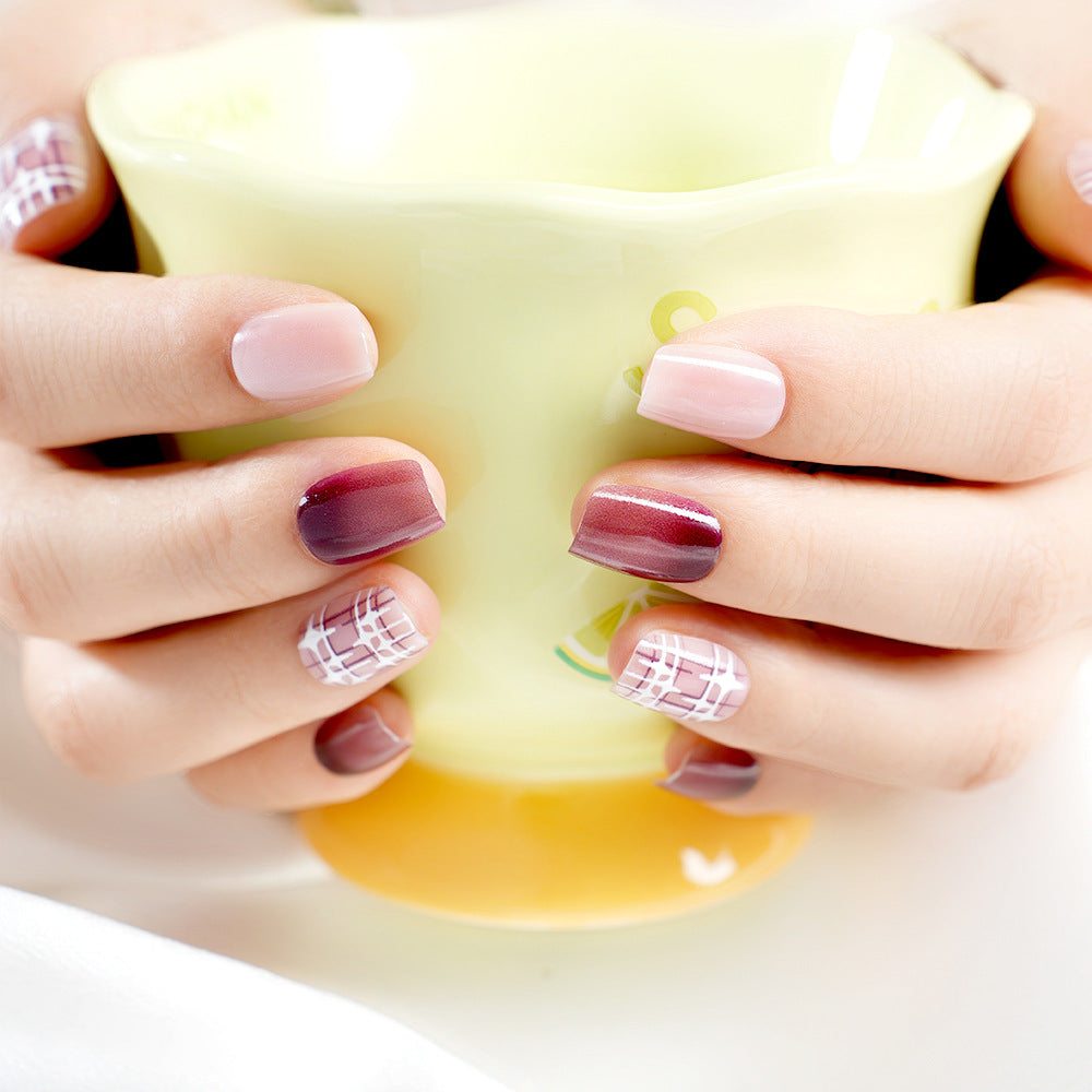 Stylisches Gradient Press-On Nagelset Brehn