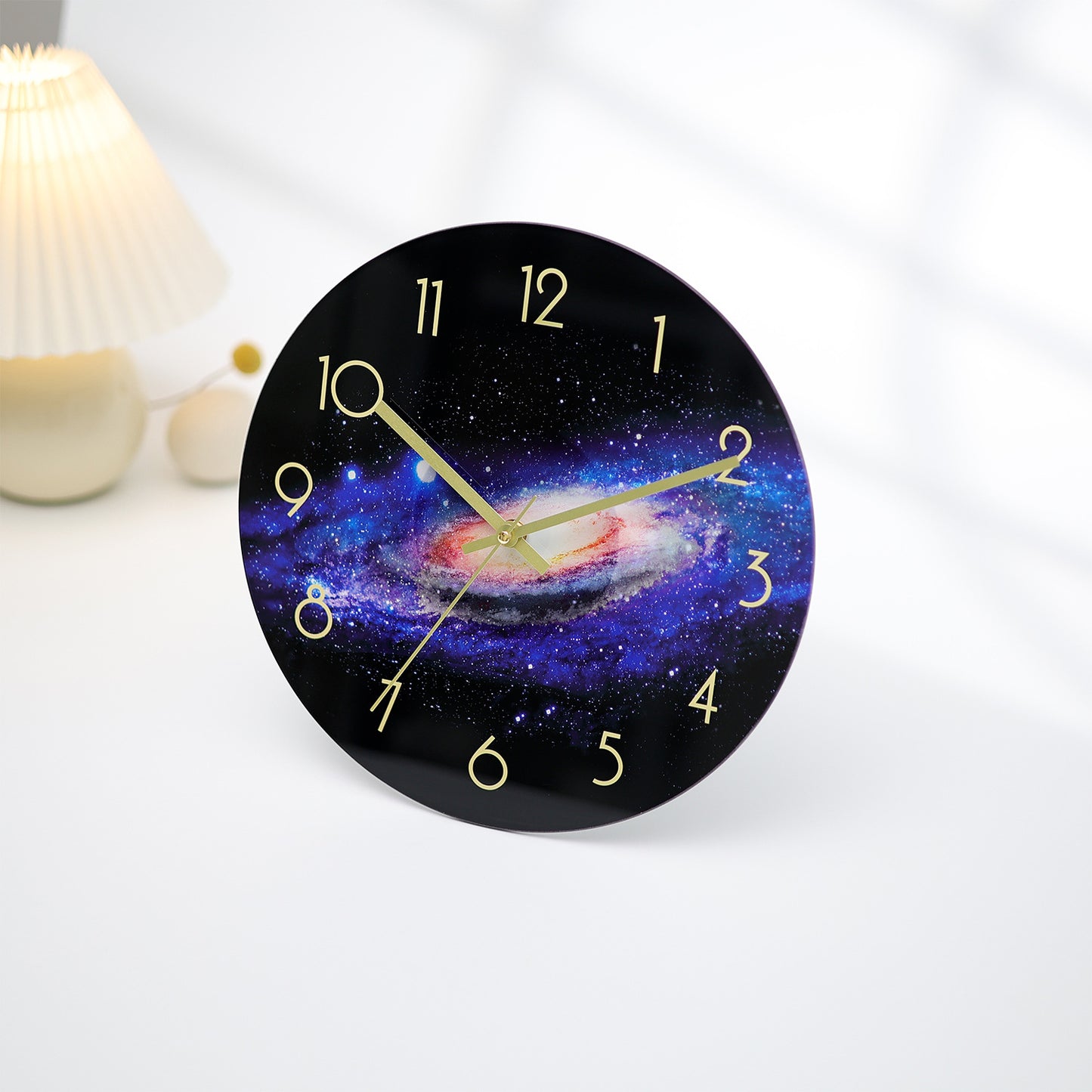 Wanduhr im modernen Design Brehn