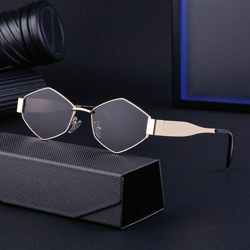 Damen geometrische Sonnenbrille mit modernem Rahmen Brehn