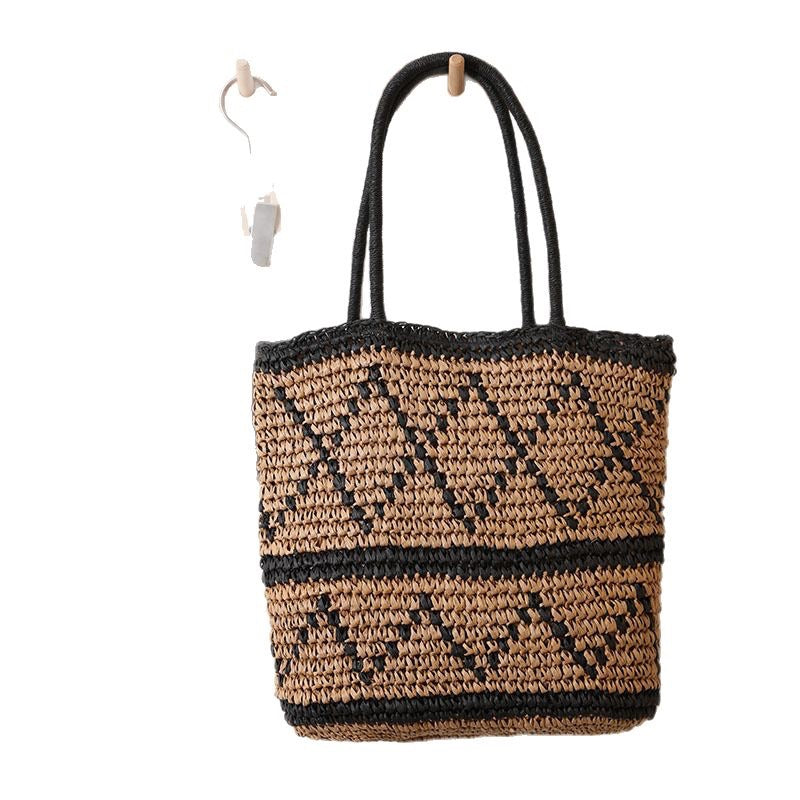 Handgefertigte Basttasche mit Geometrischem Muster Brehn