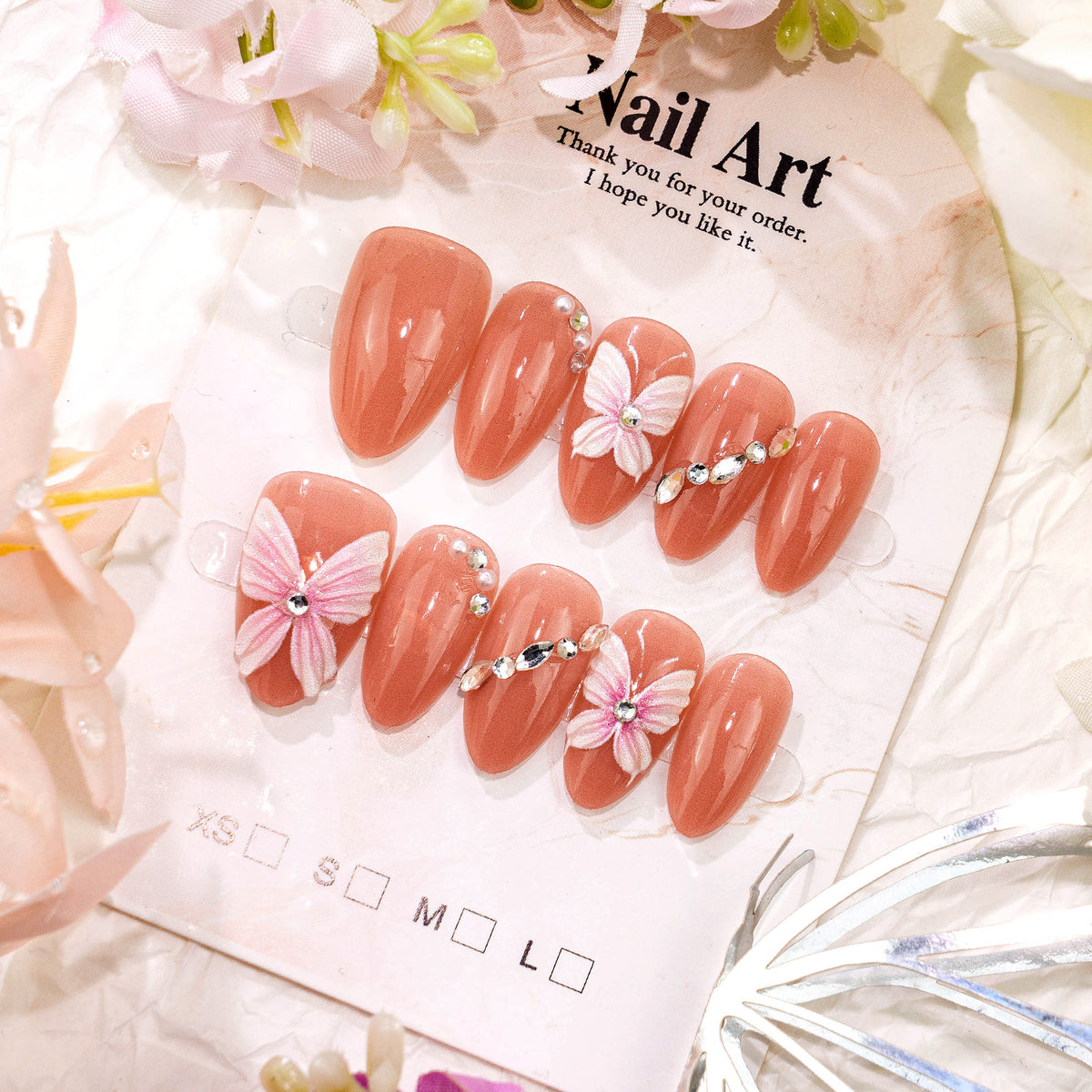 Blumenverzierte Press-On-Nagel-Set
