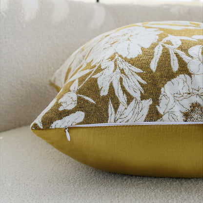 Quadratischer Zierkissenbezug mit großfloralem Jacquard und samtigem Rückenteil Brehn