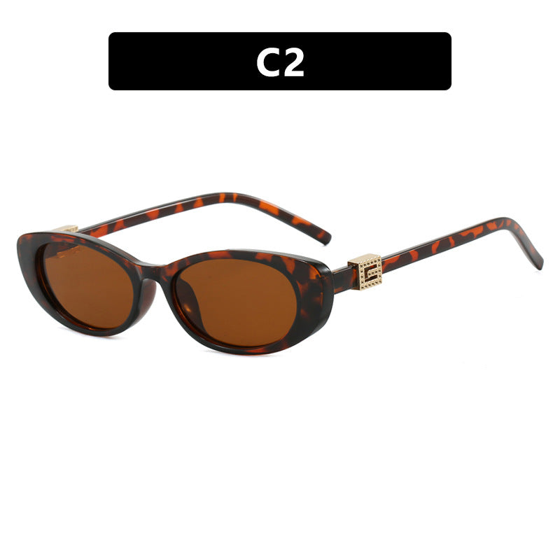 Damen elegante Cat-Eye Sonnenbrille mit feinen Akzenten Brehn