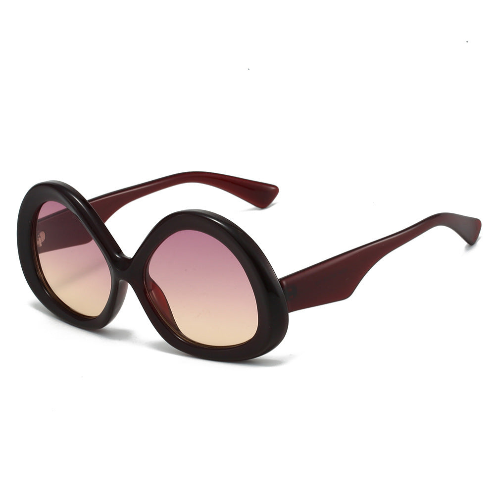 Oversized Retro-inspirierte Schmetterlingssonnenbrille Brehn