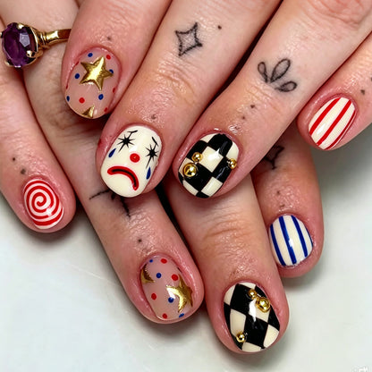 Kunstnagelset mit kreativen Clown- und Sternmotiven Brehn