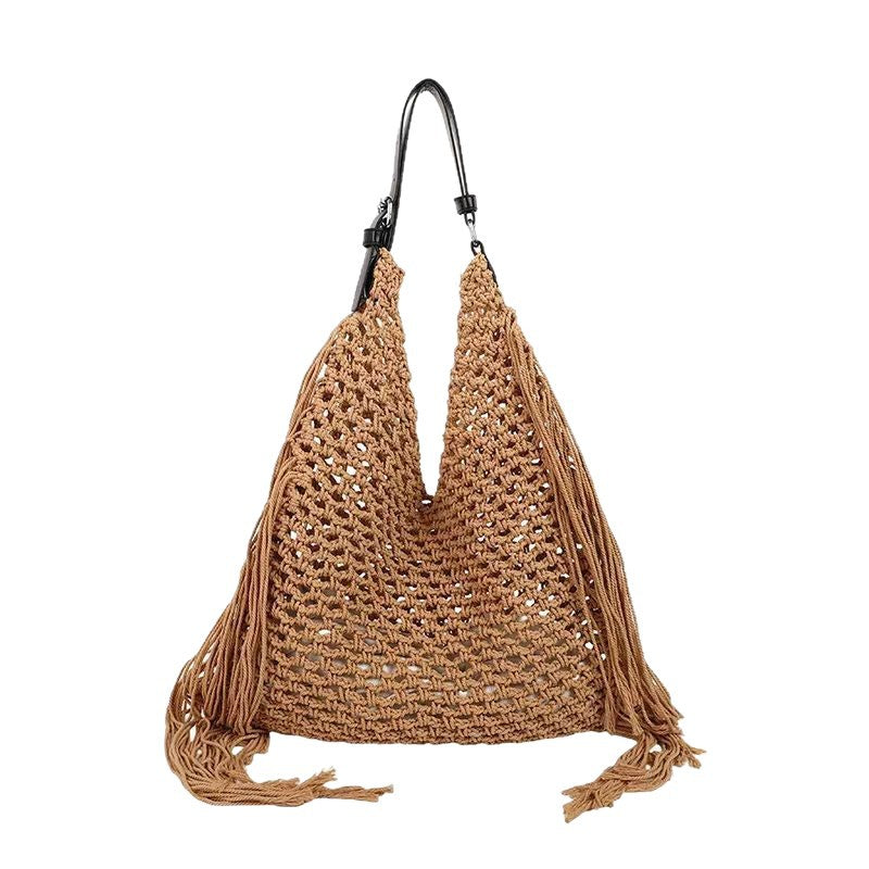 Strukturierte Strandtasche mit Fransigen Details Brehn
