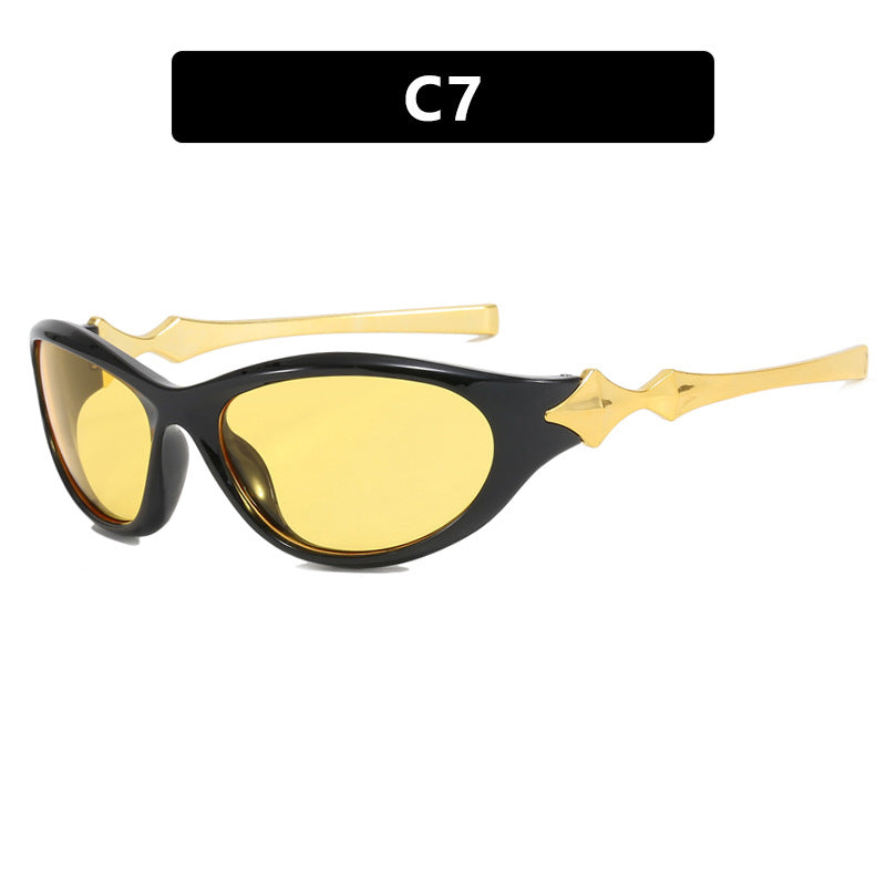 Damen Sonnenbrille im eleganten Retro-Stil mit auffälligen Gläsern Brehn
