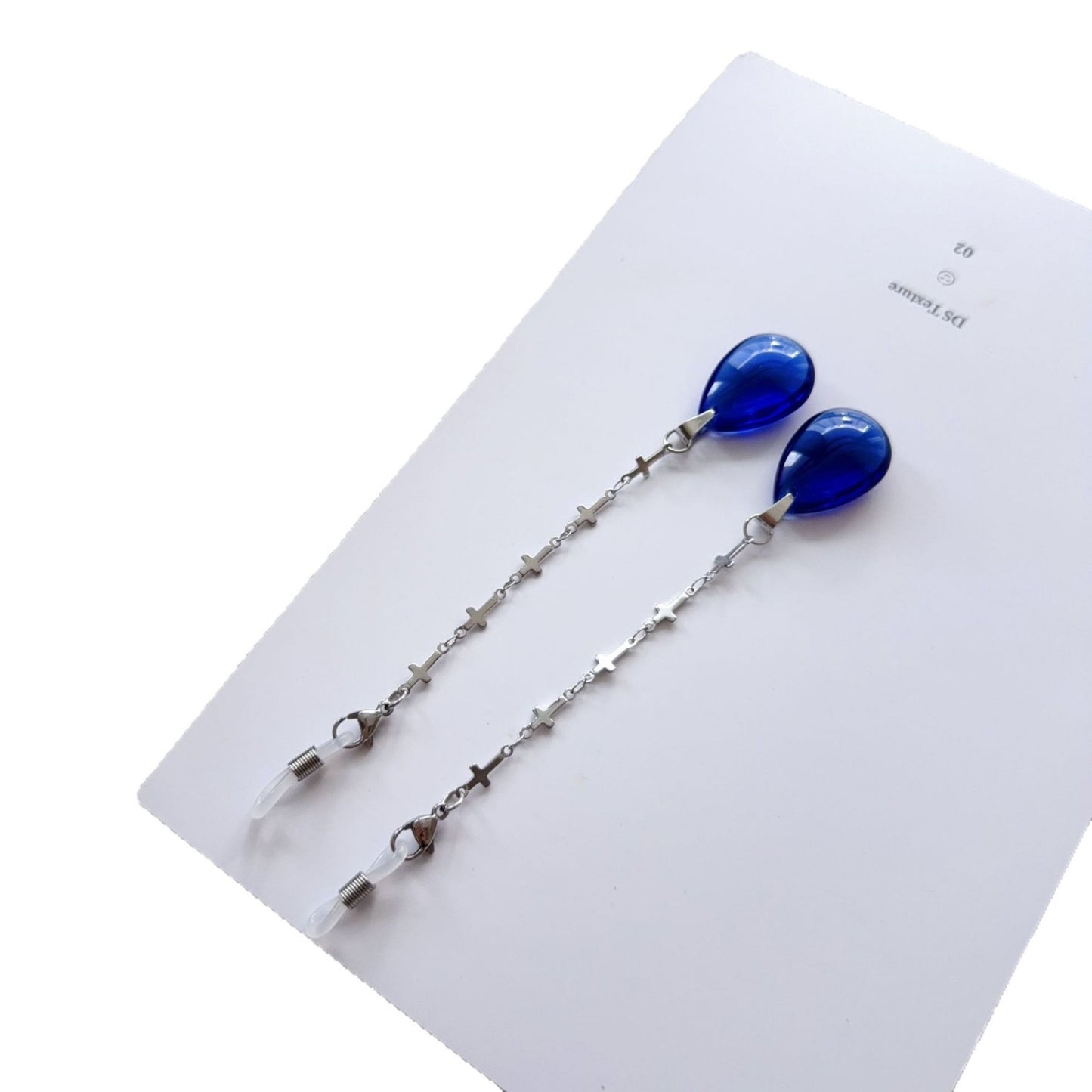 Elegante Tropfenohrringe mit Kettendetail Brehn