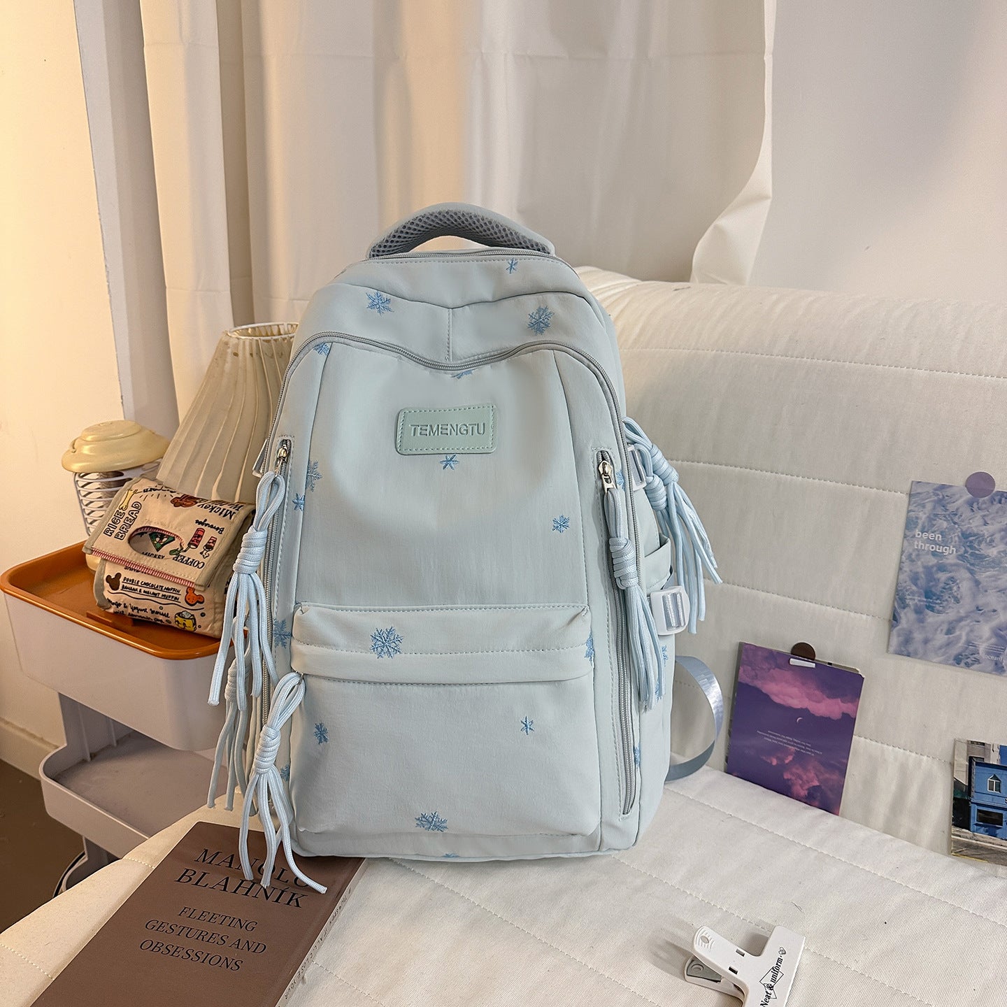 Eleganter floral bestickter Rucksack Brehn