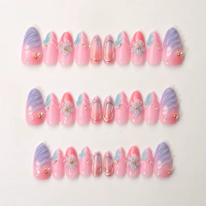 Dekorative Nagelkunst