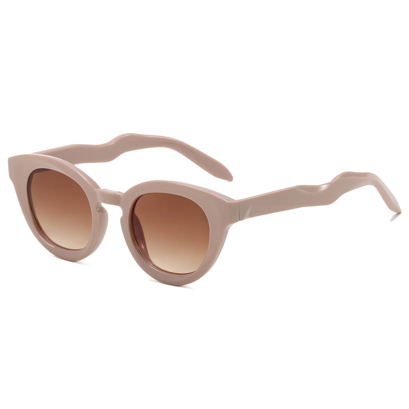 Damen modische Sonnenbrille mit feline Features Brehn