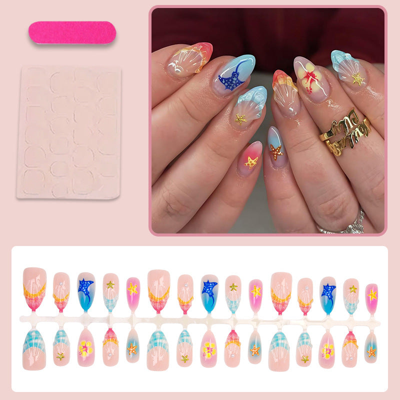 Kunstnagelset mit maritimen und farbenfrohen Designs Brehn