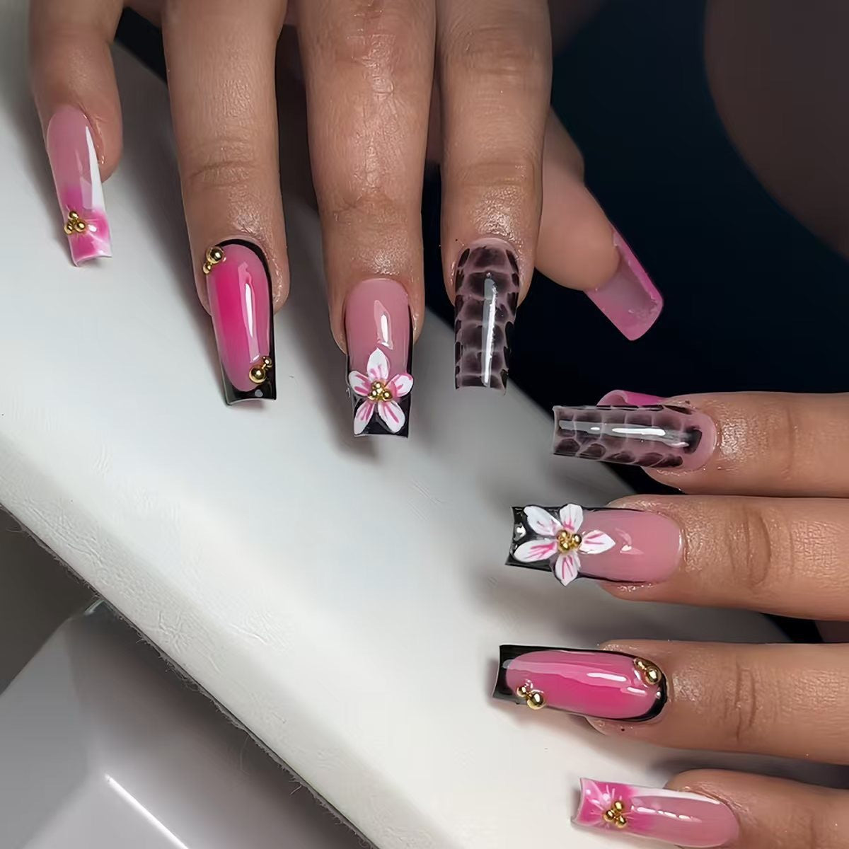 3D Dekorative Nagelkunst Erweiterungen Brehn