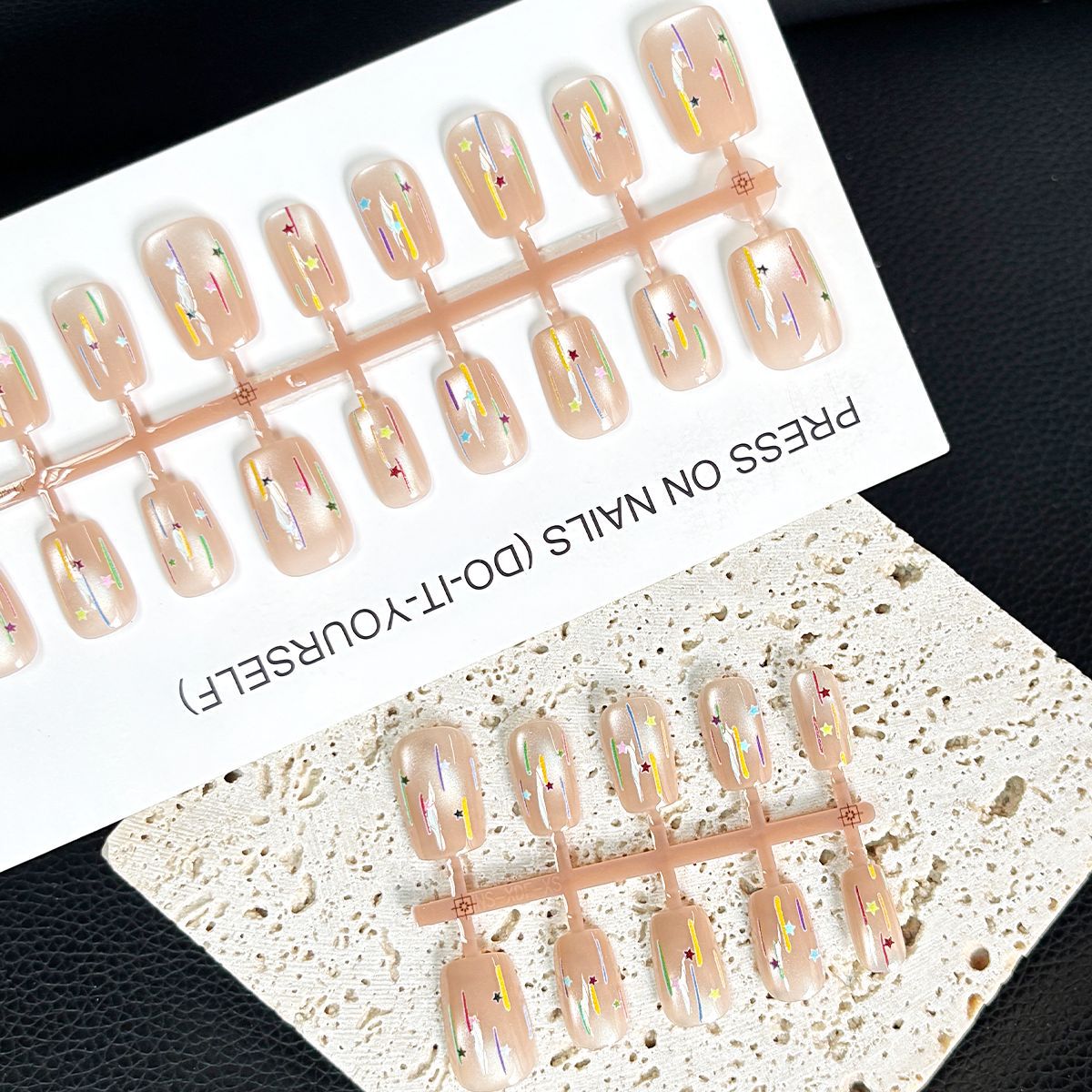 Premium Künstlerischer Press-On Nagel Set Brehn