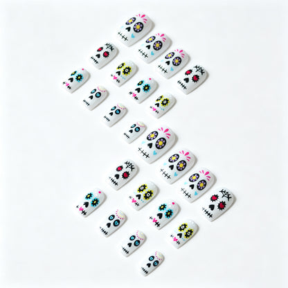 Künstlerisches Zuckerschädel-Nagelkunst-Design-Kit