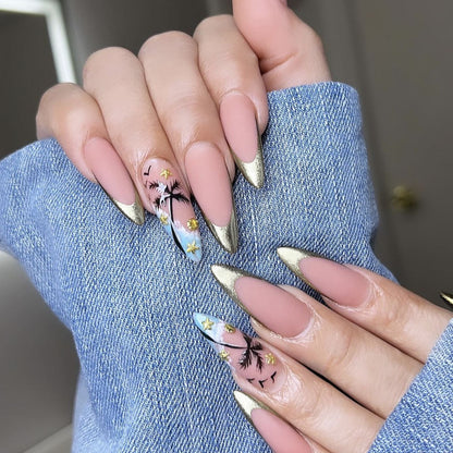 Künstlerische Stiletto Nagelkunst Brehn