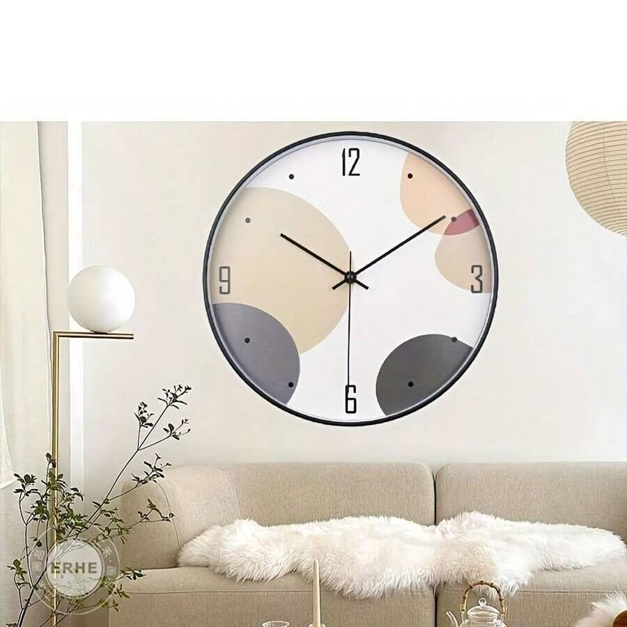 Minimalistische Wanduhr Brehn