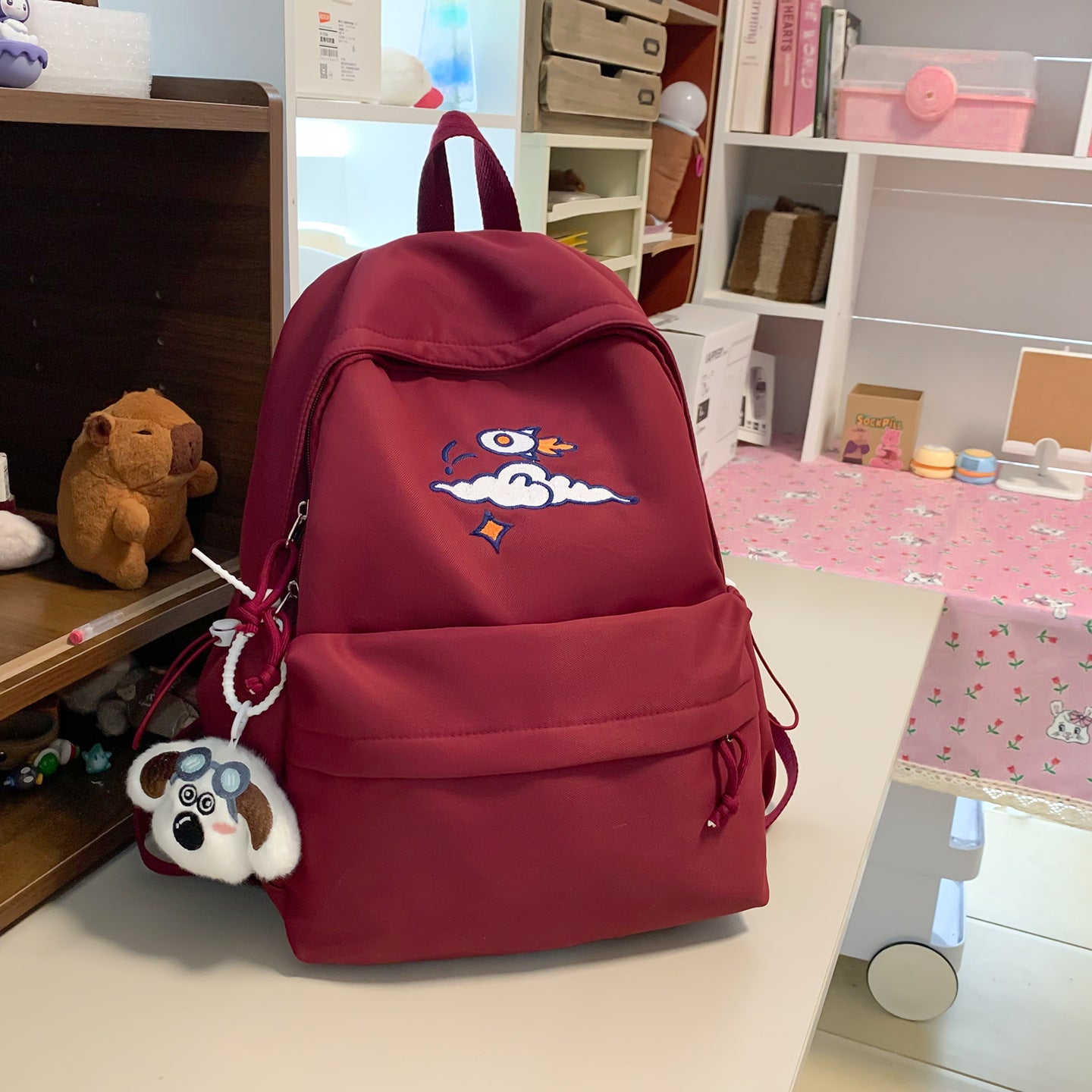 Alltagsrucksack mit Einzigartigem Stickdesign Brehn