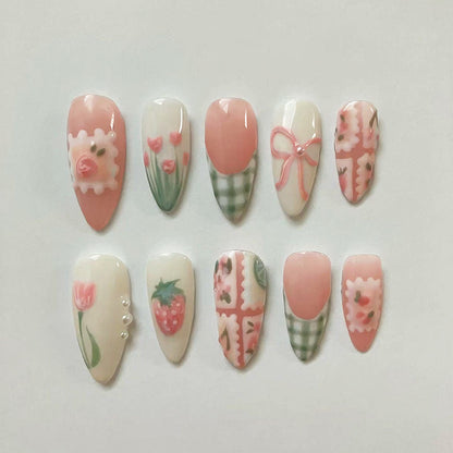 Kunstnagelset mit eleganten floralen und modischen Akzenten Brehn