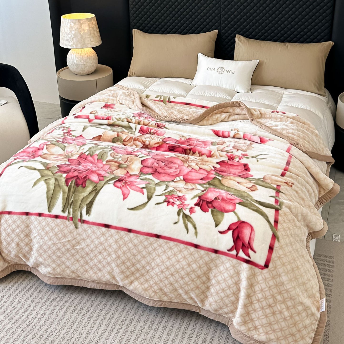 Blumengemusterte Fleece-Wurfdecke Brehn