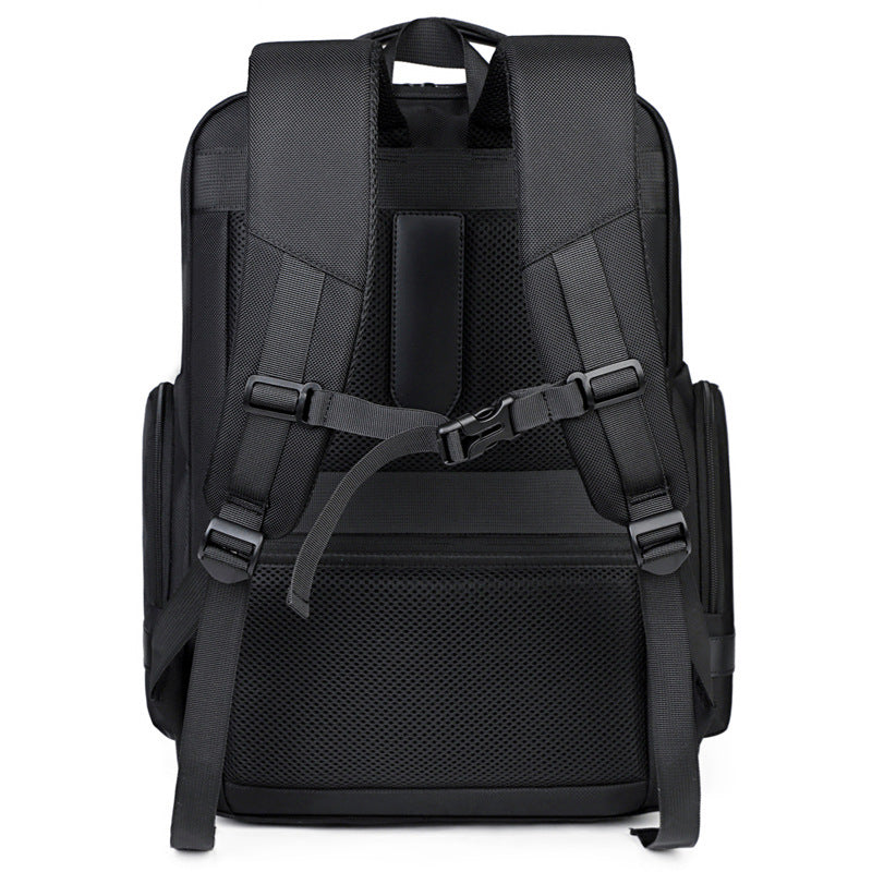 Multi-Compartment Business Laptop Rucksack Brehn