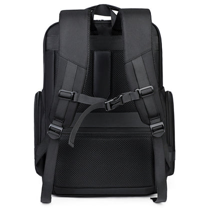 Multi-Compartment Business Laptop Rucksack Brehn