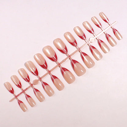 Elegante Stiletto-Style Press-On Nägel Brehn
