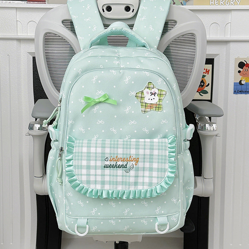 Kinderrucksack mit verspieltem Thema und mehreren Taschen